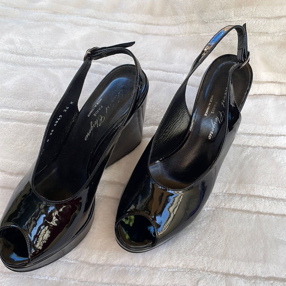 Robert Clergerie  patent black leather wedge sandals